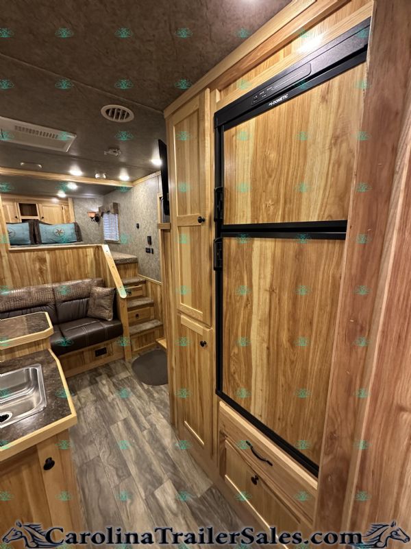 Used Horse Trailers for Sale
