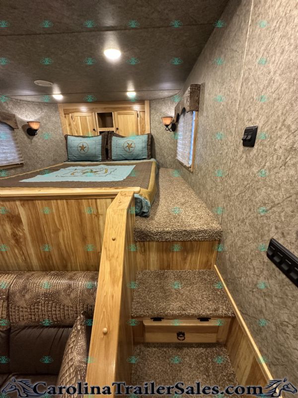 Used Horse Trailers for Sale