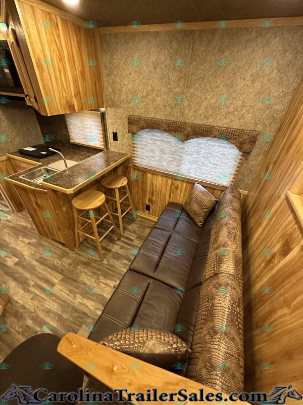Used Horse Trailers for Sale