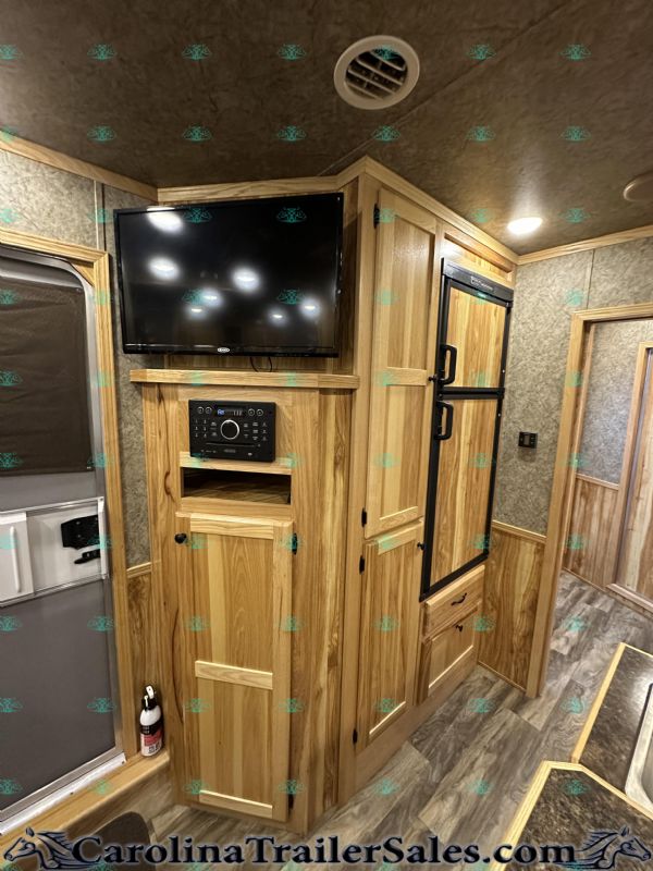 Used Horse Trailers for Sale