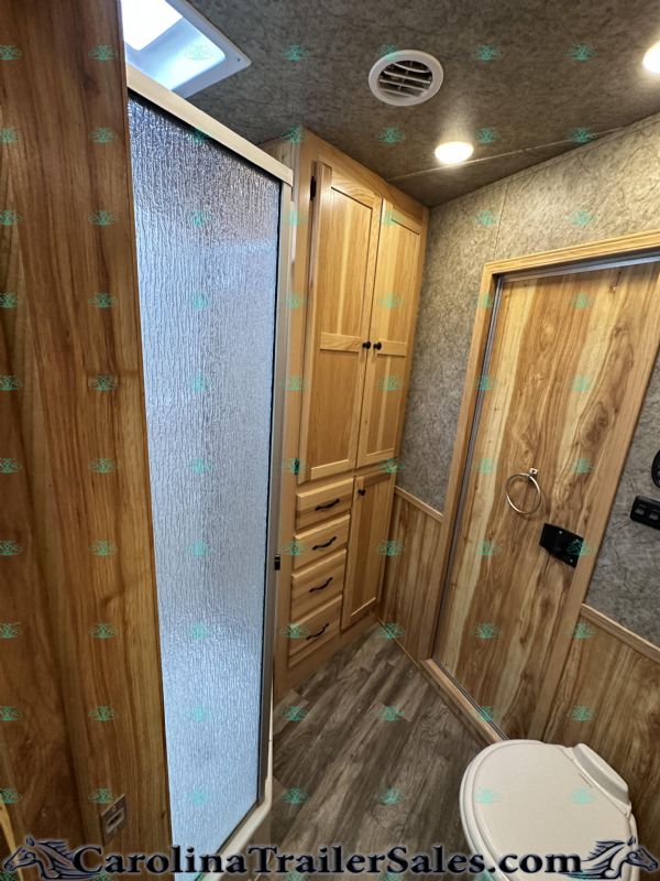 Used Horse Trailers for Sale