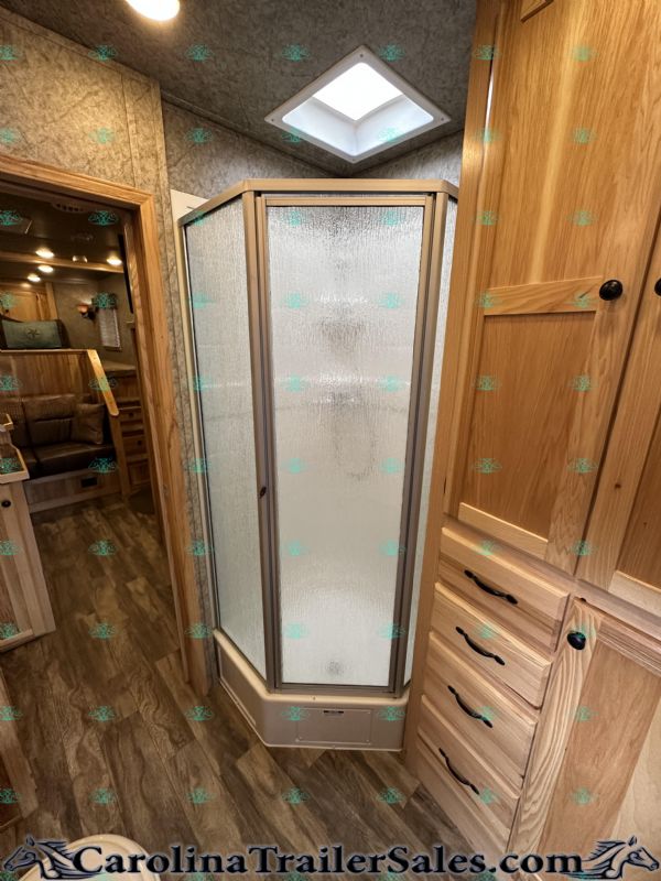 Used Horse Trailers for Sale