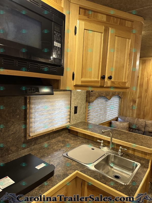 Used Horse Trailers for Sale