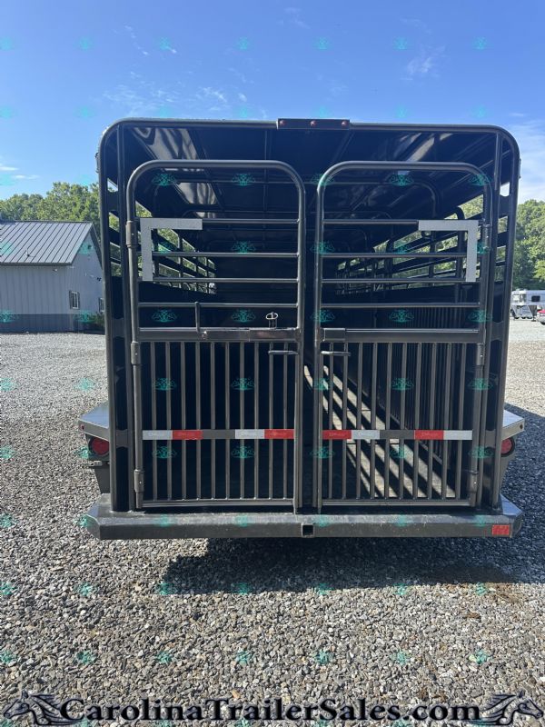 Used Horse Trailers for Sale