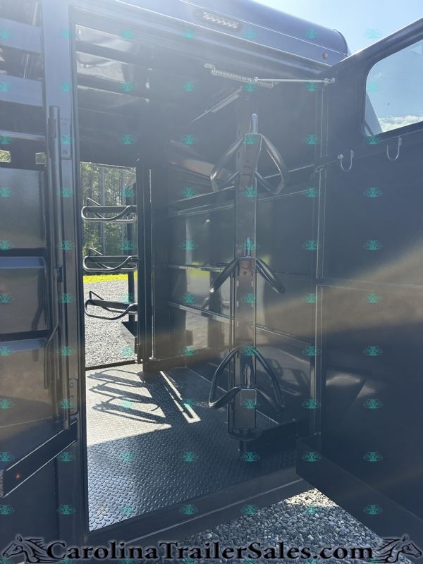 Used Horse Trailers for Sale