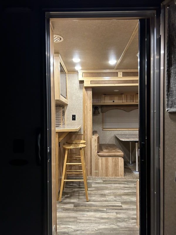 Used Horse Trailers for Sale