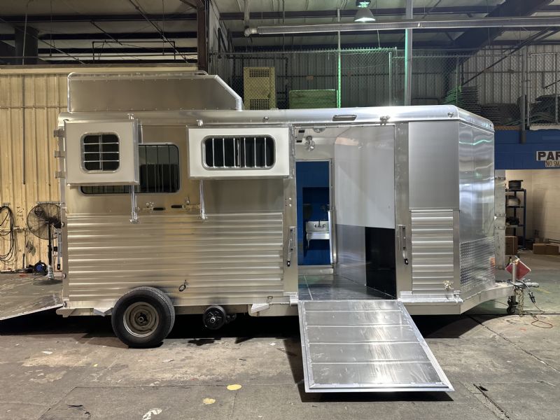 Used Horse Trailers for Sale