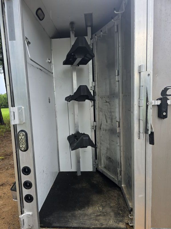 Used Horse Trailers for Sale