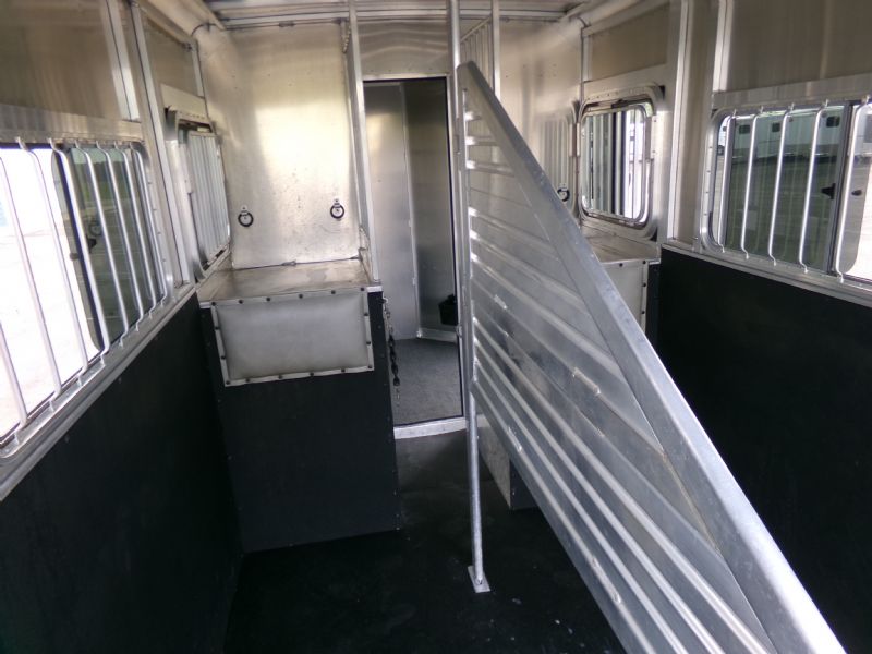 Used Horse Trailers for Sale