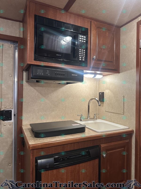Used Horse Trailers for Sale