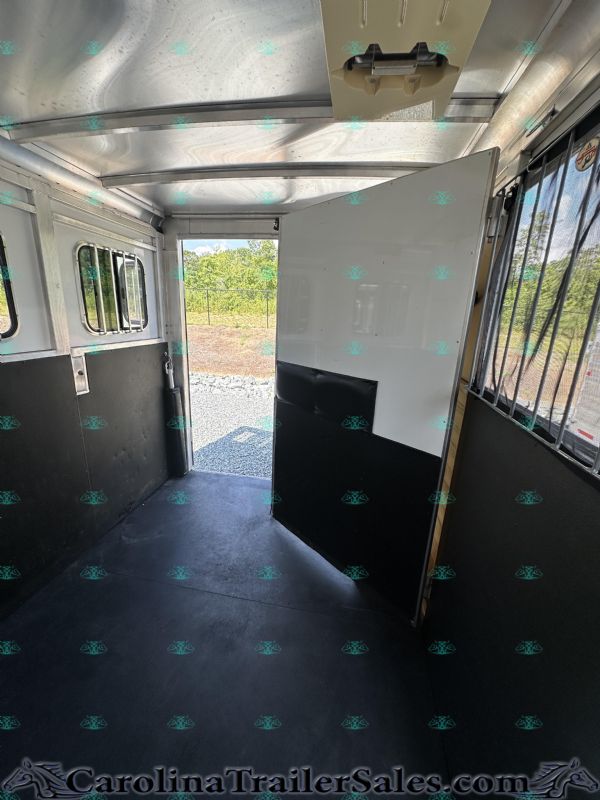 Used Horse Trailers for Sale