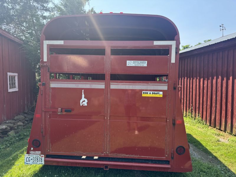 Used Horse Trailers for Sale