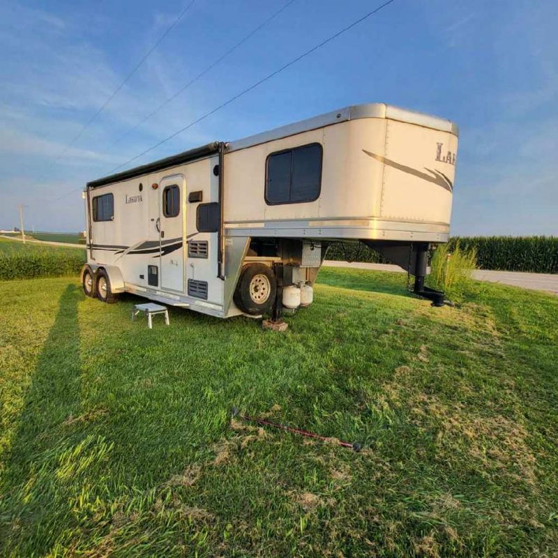Used Horse Trailers for Sale