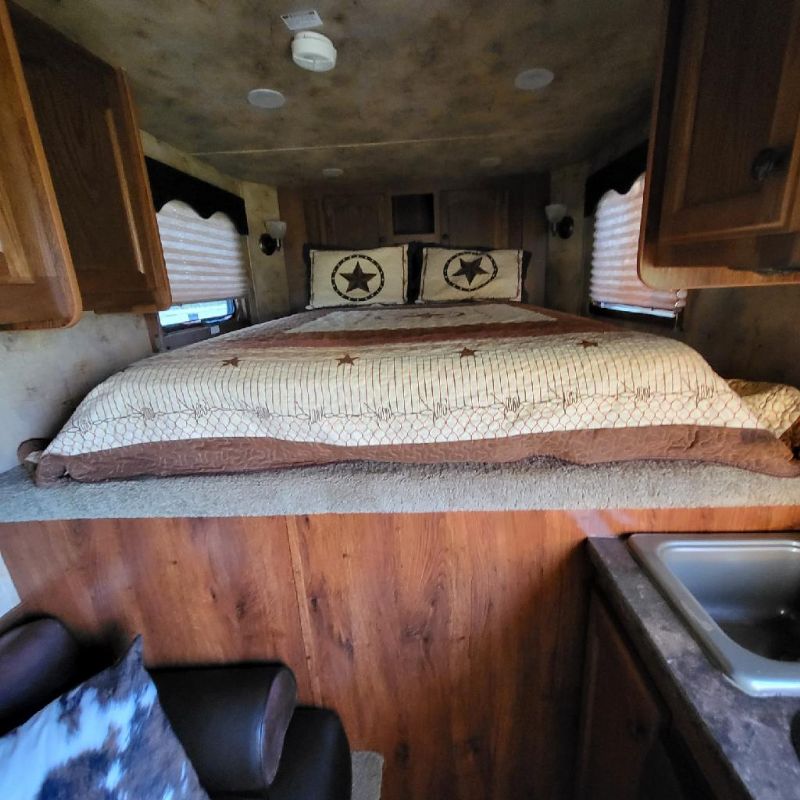 Used Horse Trailers for Sale