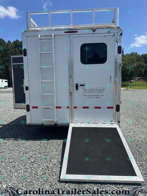 Used Horse Trailers for Sale