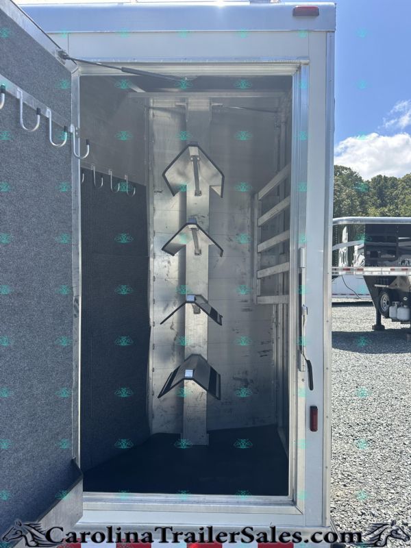 Used Horse Trailers for Sale