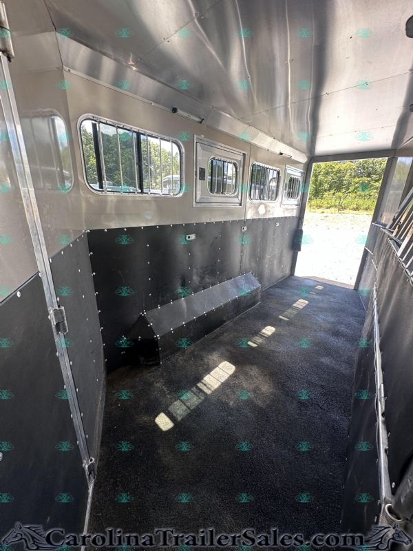 Used Horse Trailers for Sale