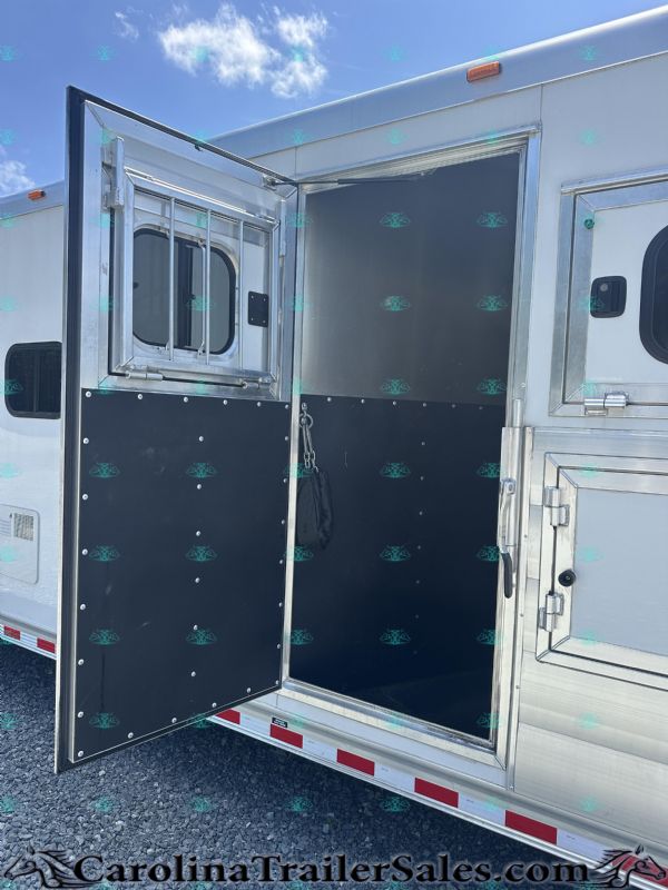 Used Horse Trailers for Sale