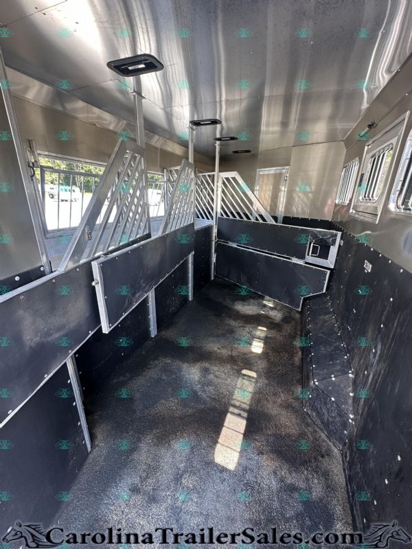 Used Horse Trailers for Sale