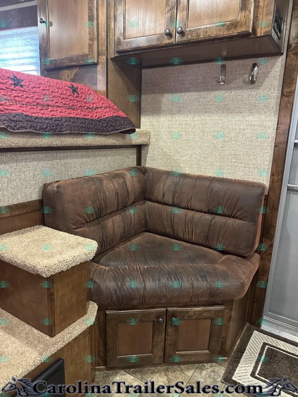 Used Horse Trailers for Sale