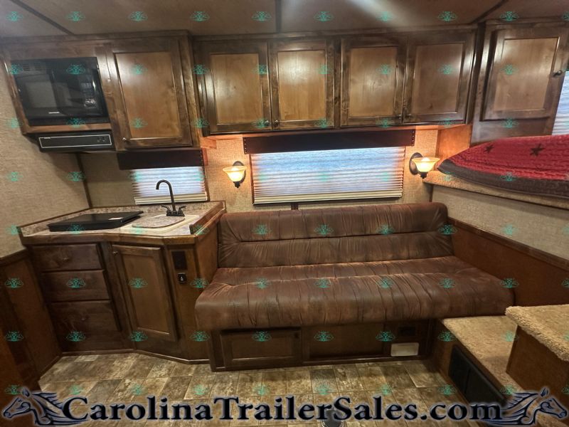 Used Horse Trailers for Sale