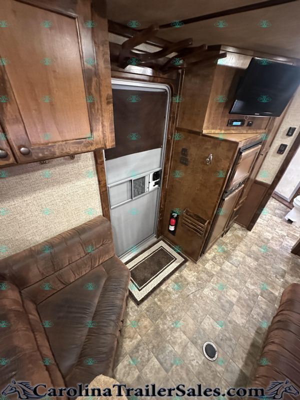 Used Horse Trailers for Sale