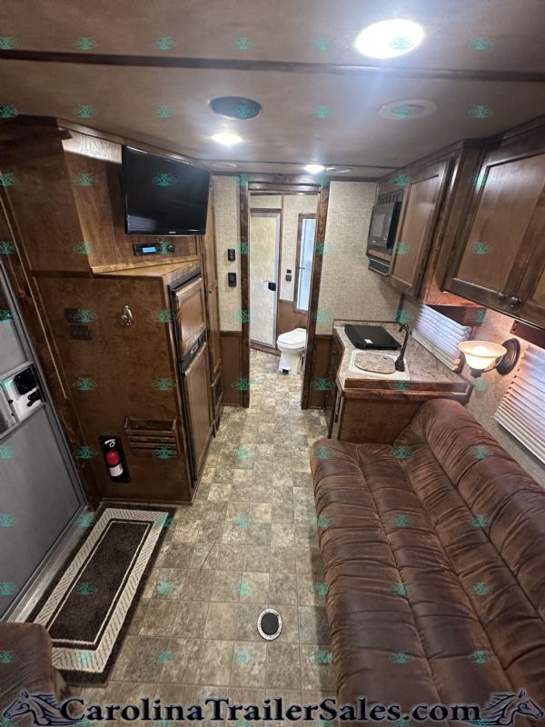 Used Horse Trailers for Sale