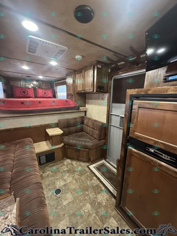 Used Horse Trailers for Sale