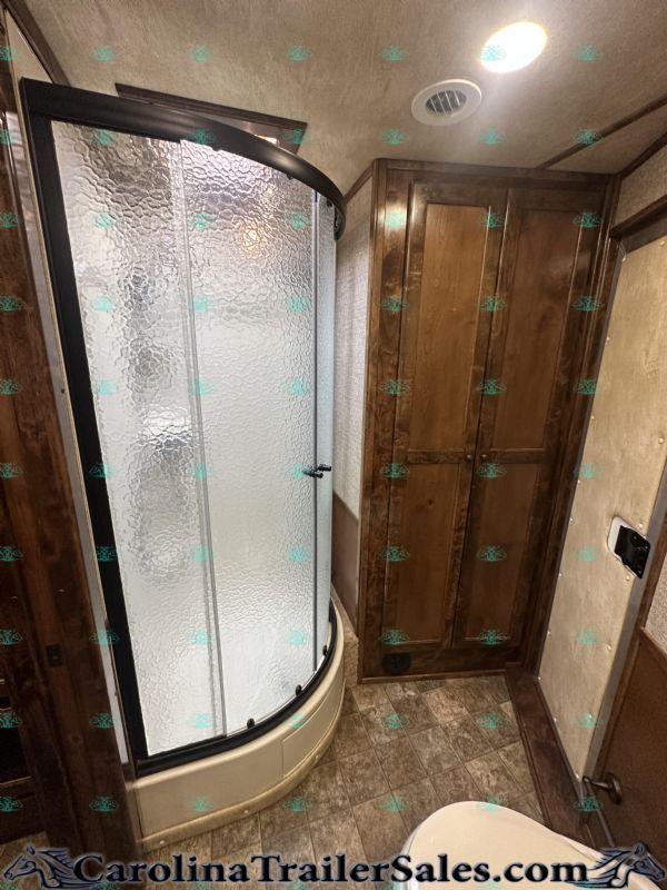 Used Horse Trailers for Sale