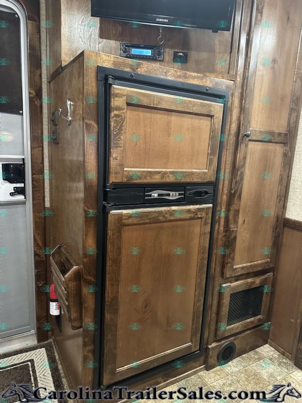 Used Horse Trailers for Sale