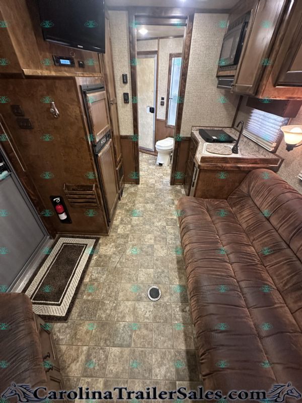 Used Horse Trailers for Sale