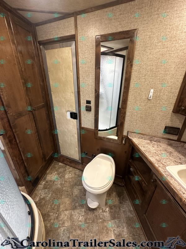 Used Horse Trailers for Sale