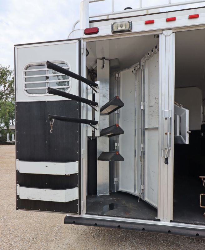 Used Horse Trailers for Sale