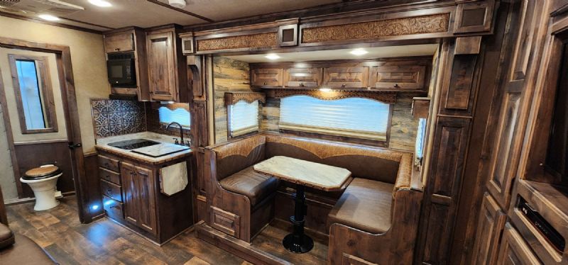 Used Horse Trailers for Sale