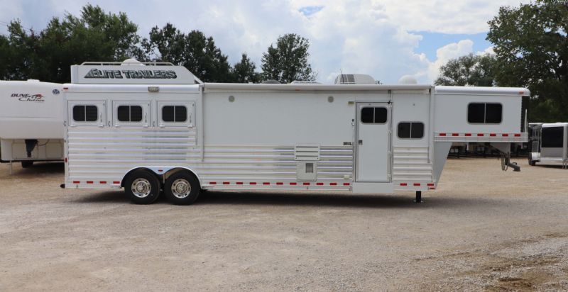 Used Horse Trailers for Sale