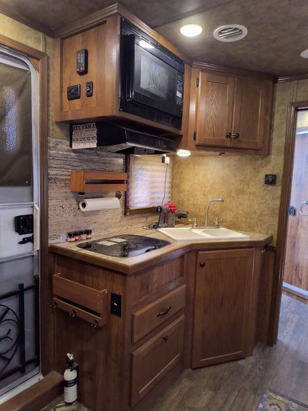 Used Horse Trailers for Sale