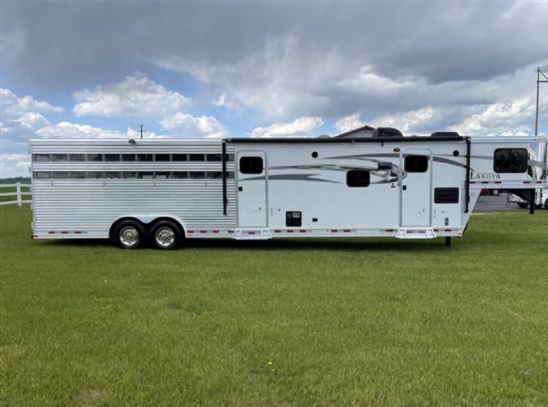 Used Horse Trailers for Sale