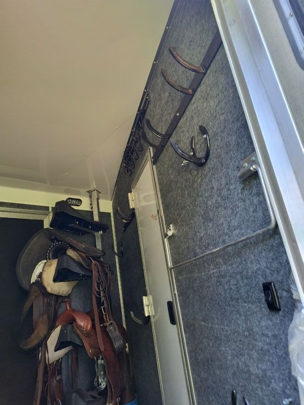 Used Horse Trailers for Sale