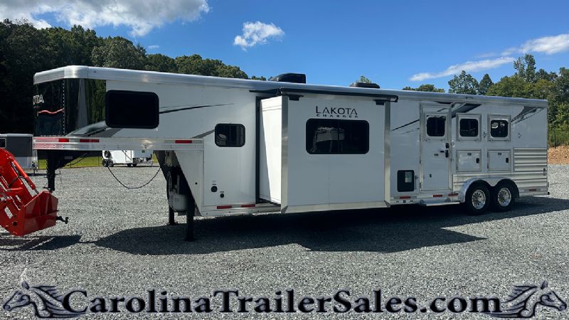 Used Horse Trailers for Sale