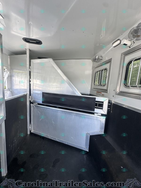 Used Horse Trailers for Sale