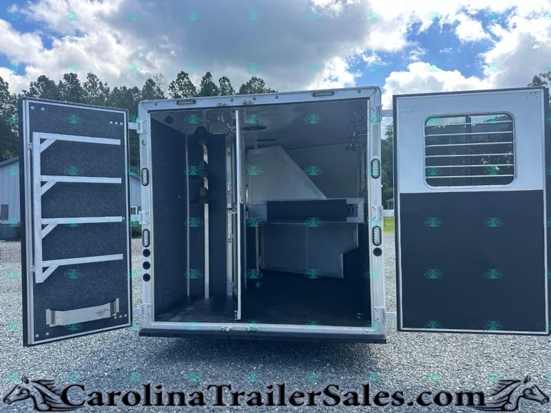 Used Horse Trailers for Sale