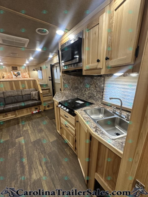 Used Horse Trailers for Sale