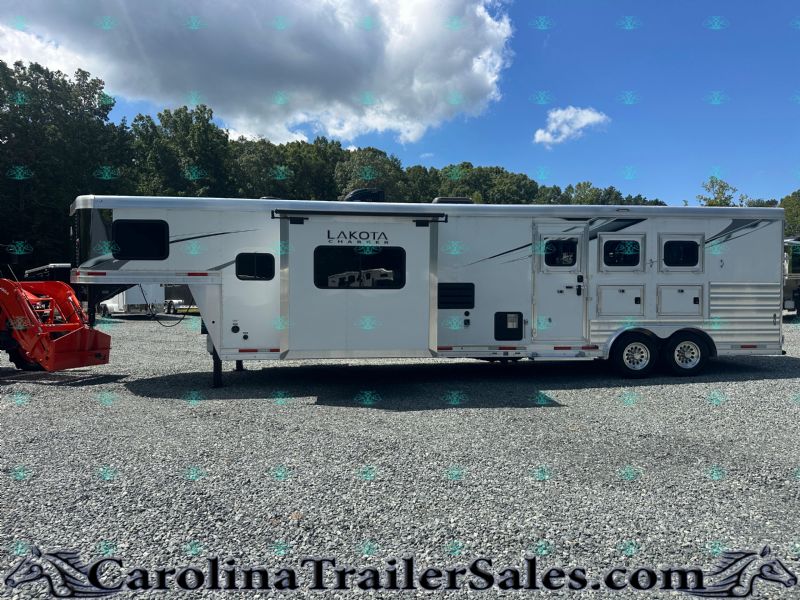 Used Horse Trailers for Sale