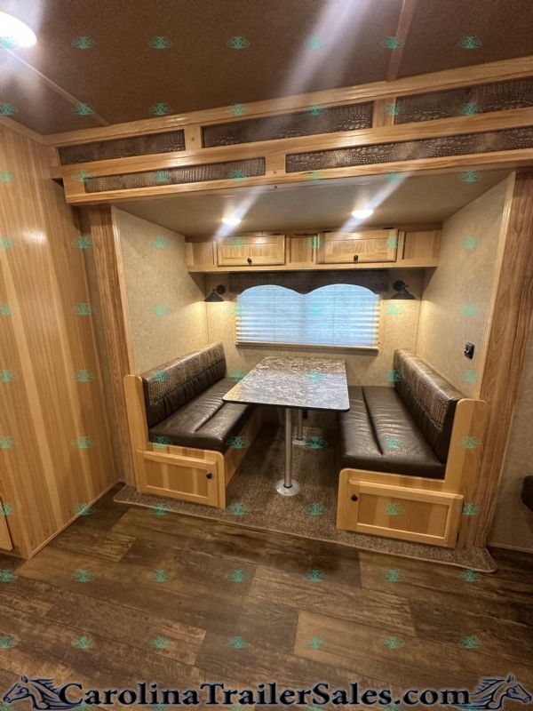 Used Horse Trailers for Sale
