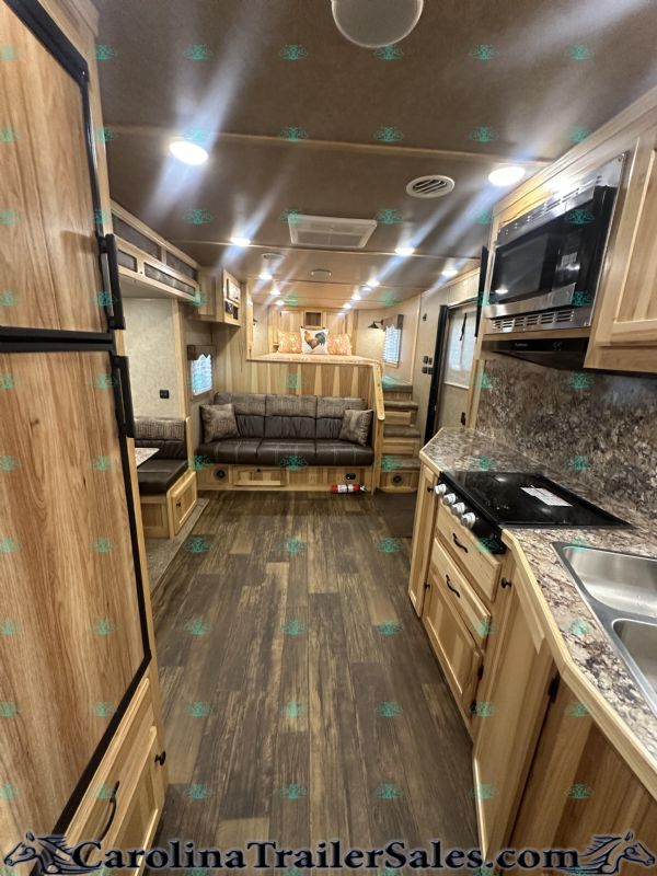 Used Horse Trailers for Sale