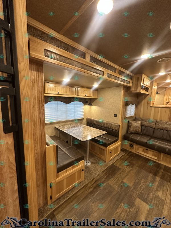 Used Horse Trailers for Sale