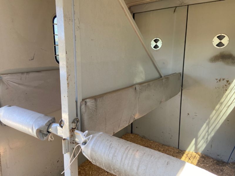 Used Horse Trailers for Sale