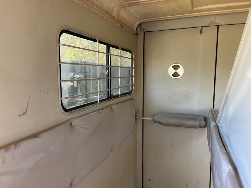 Used Horse Trailers for Sale