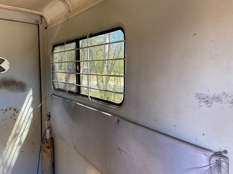 Used Horse Trailers for Sale