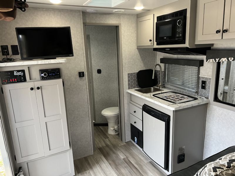 Used Horse Trailers for Sale